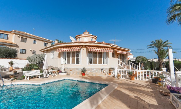 Herverkoop - Detached Villa -
Ciudad Quesada - Ciudad Quesada - Town