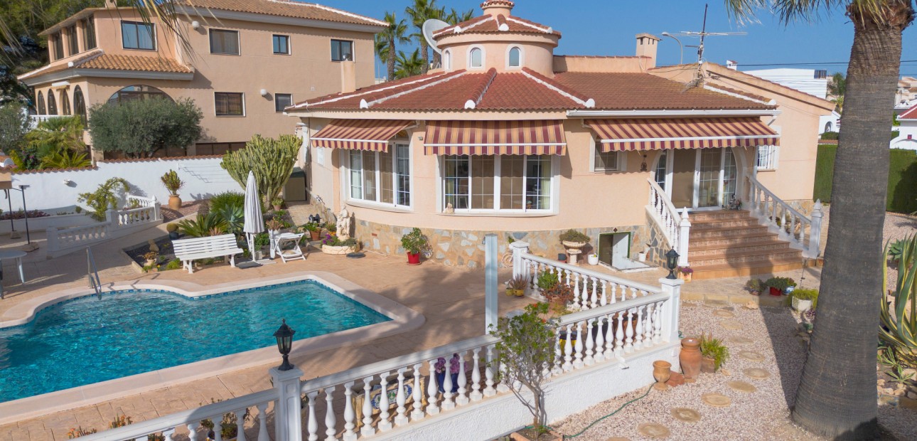 Herverkoop - Detached Villa -
Ciudad Quesada - Ciudad Quesada - Town