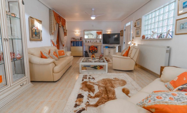 Herverkoop - Detached Villa -
Ciudad Quesada - Ciudad Quesada - Town