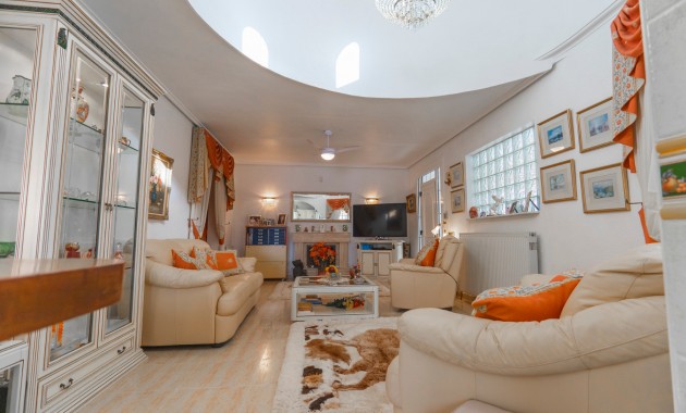 Herverkoop - Detached Villa -
Ciudad Quesada - Ciudad Quesada - Town