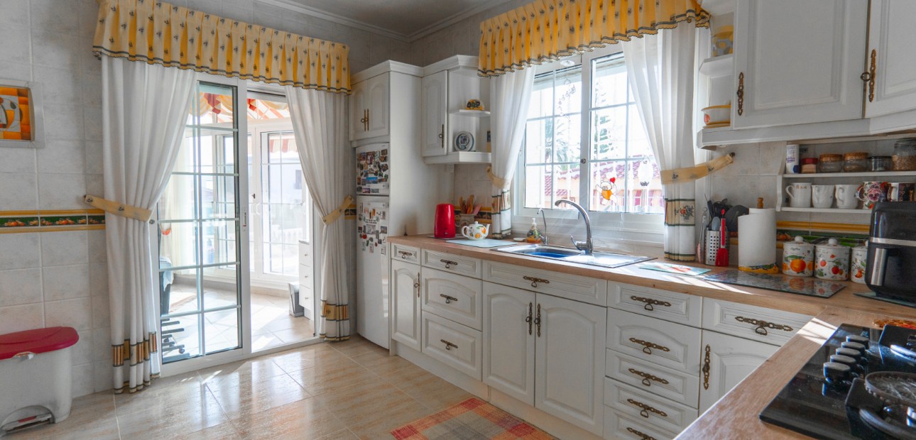 Herverkoop - Detached Villa -
Ciudad Quesada - Ciudad Quesada - Town