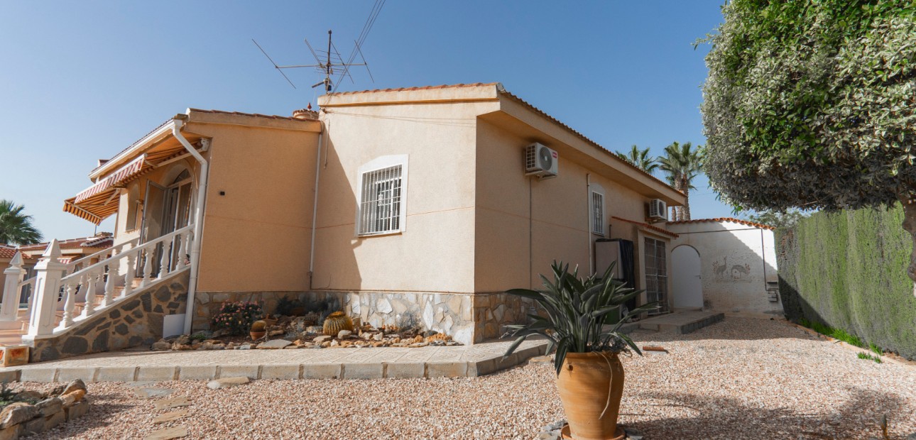 Herverkoop - Detached Villa -
Ciudad Quesada - Ciudad Quesada - Town