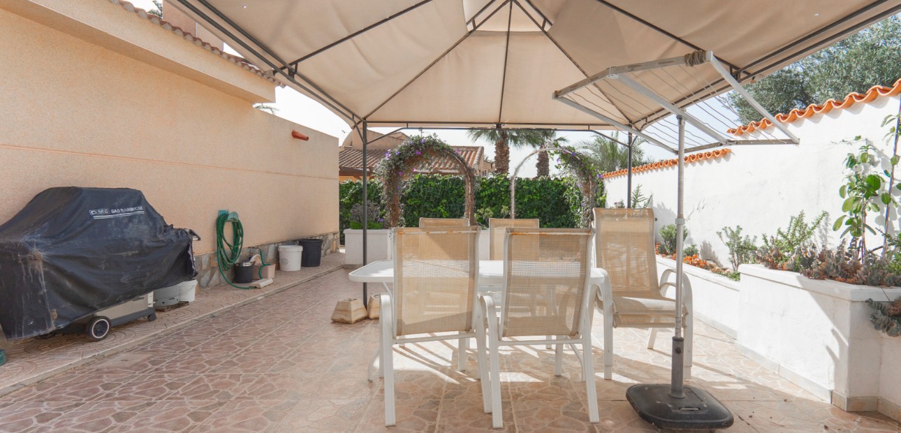 Herverkoop - Detached Villa -
Ciudad Quesada - Ciudad Quesada - Town