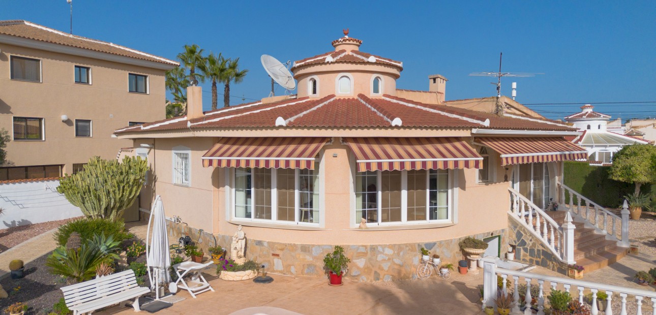 Herverkoop - Detached Villa -
Ciudad Quesada - Ciudad Quesada - Town