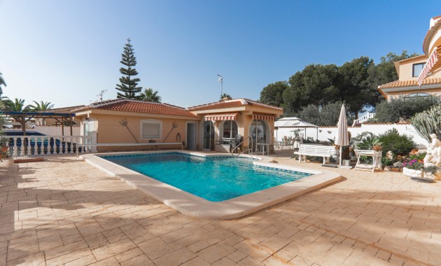 Herverkoop - Detached Villa -
Ciudad Quesada - Ciudad Quesada - Town