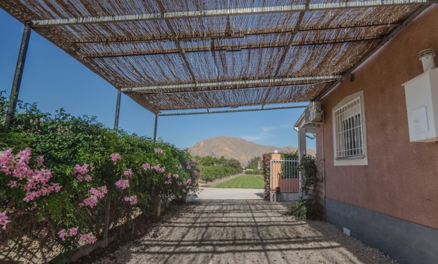 Venta - Country Property -
Orihuela - San Bartolome