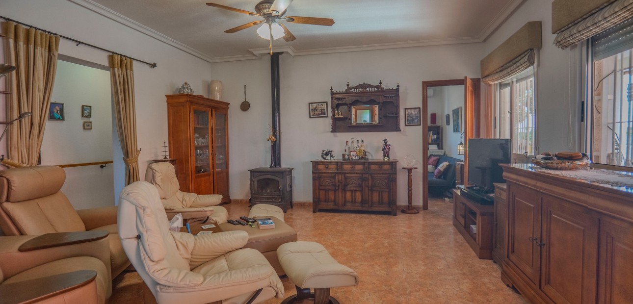 Venta - Country Property -
Orihuela - San Bartolome