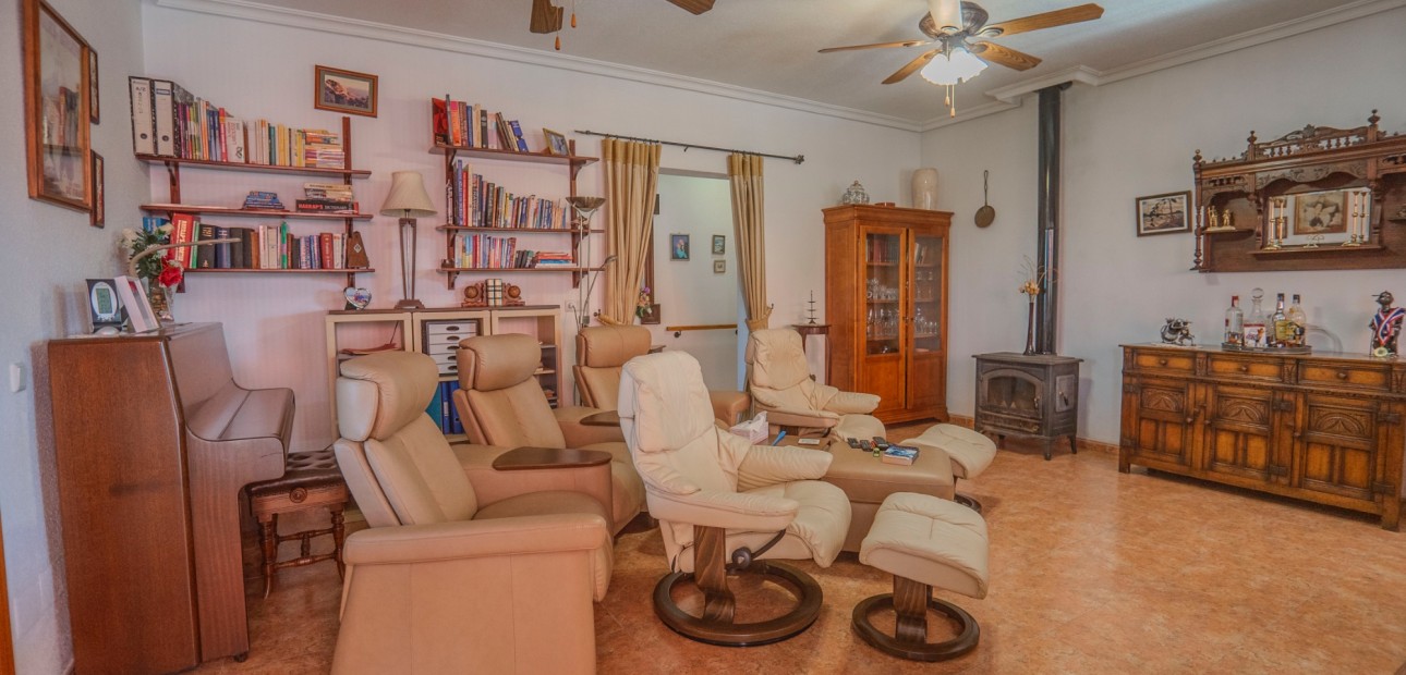 Venta - Country Property -
Orihuela - San Bartolome