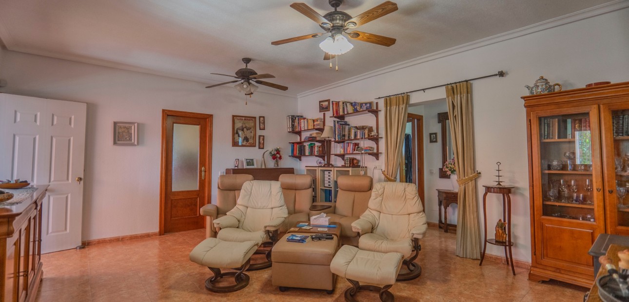 Venta - Country Property -
Orihuela - San Bartolome