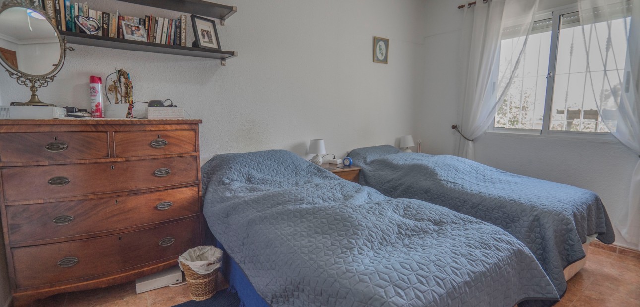 Venta - Country Property -
Orihuela - San Bartolome