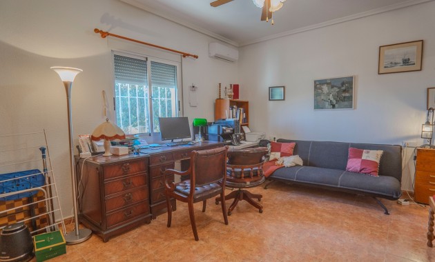 Venta - Country Property -
Orihuela - San Bartolome