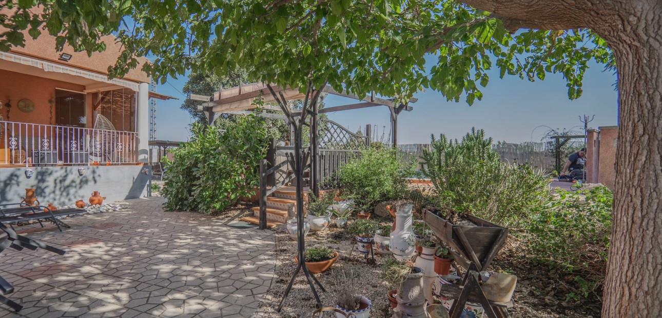 Venta - Country Property -
Orihuela - San Bartolome