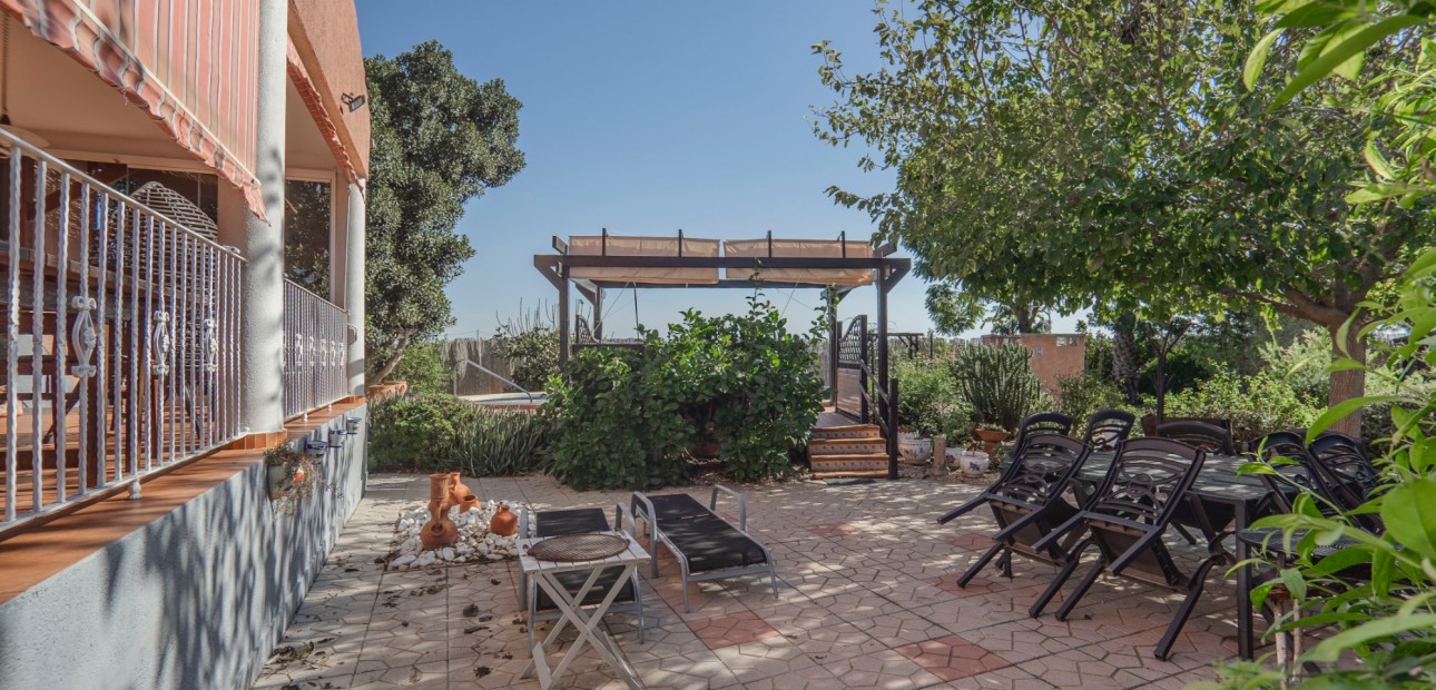 Venta - Country Property -
Orihuela - San Bartolome