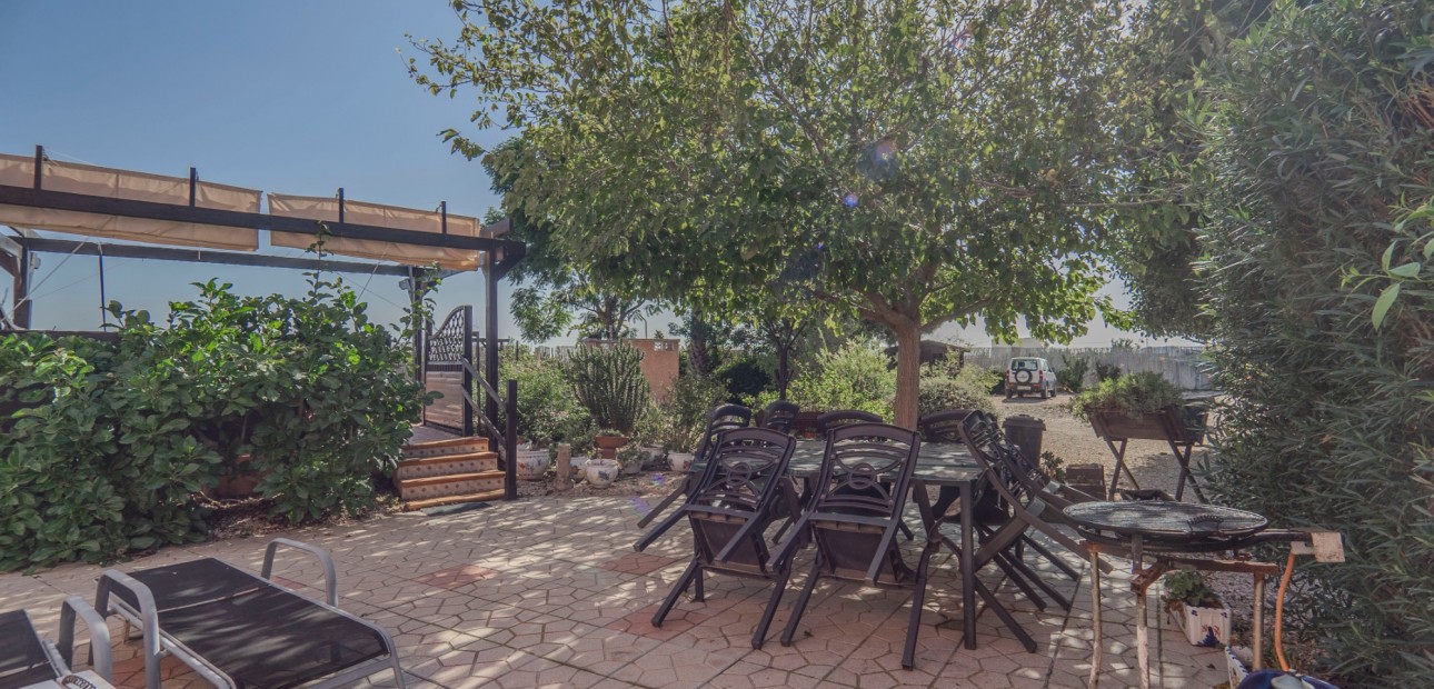 Venta - Country Property -
Orihuela - San Bartolome