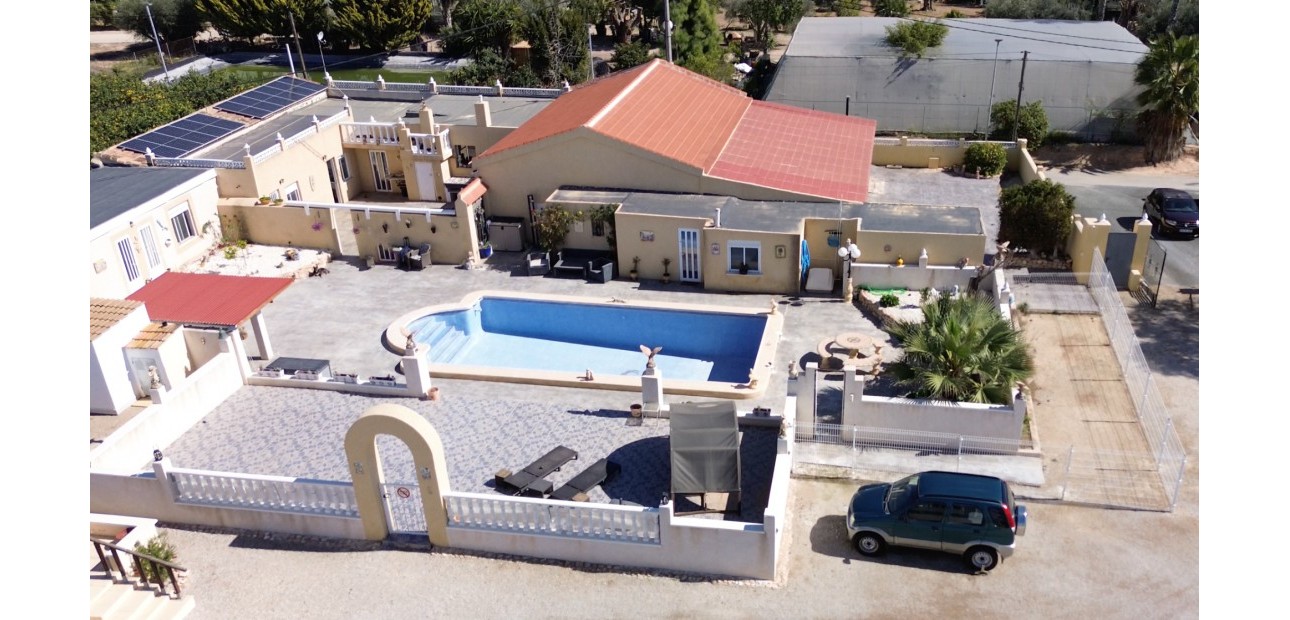 Sale - Country Property -
Los Montesinos - Los Montesinos - Country