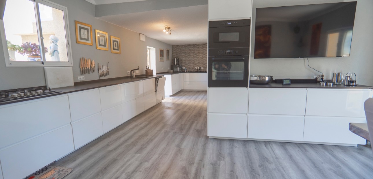 Sale - Country Property -
Los Montesinos - Los Montesinos - Country