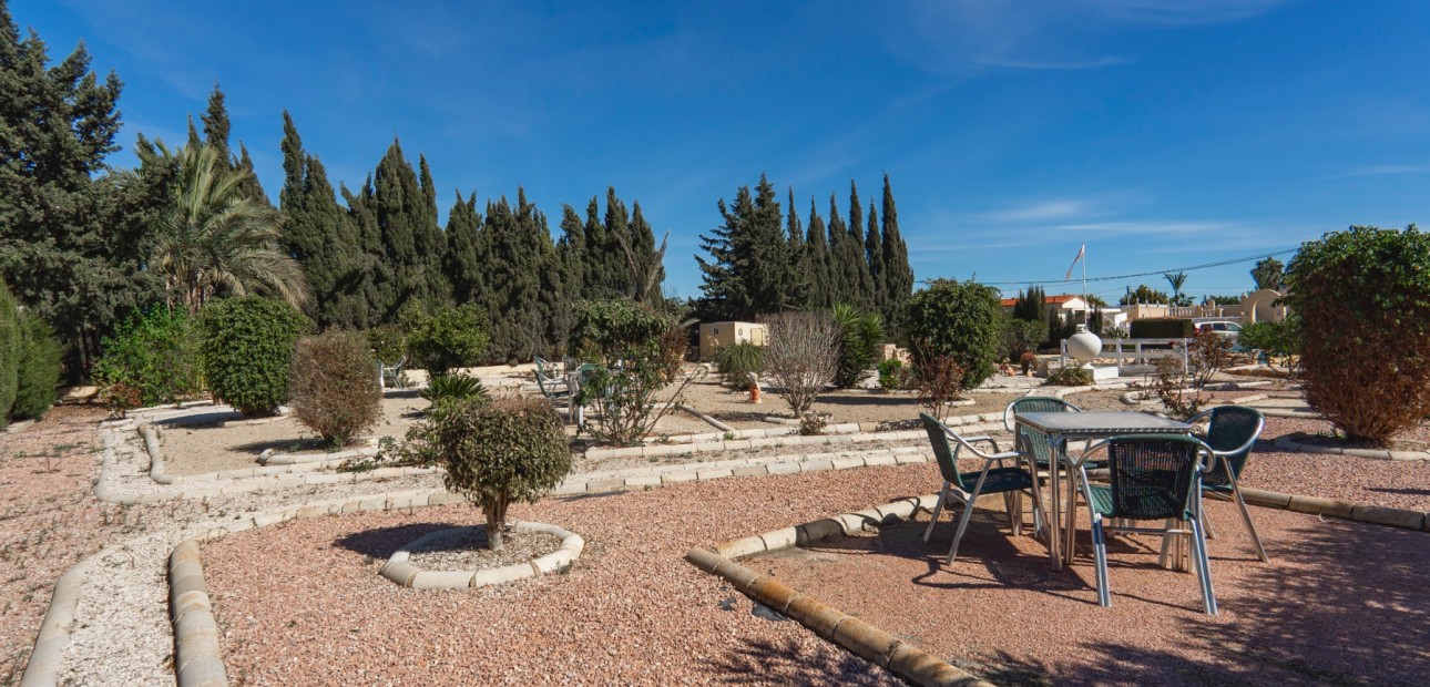 Sale - Country Property -
Los Montesinos - Los Montesinos - Country