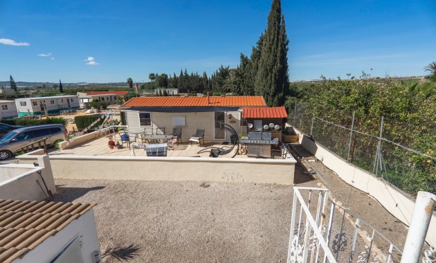 Sale - Country Property -
Los Montesinos - Los Montesinos - Country