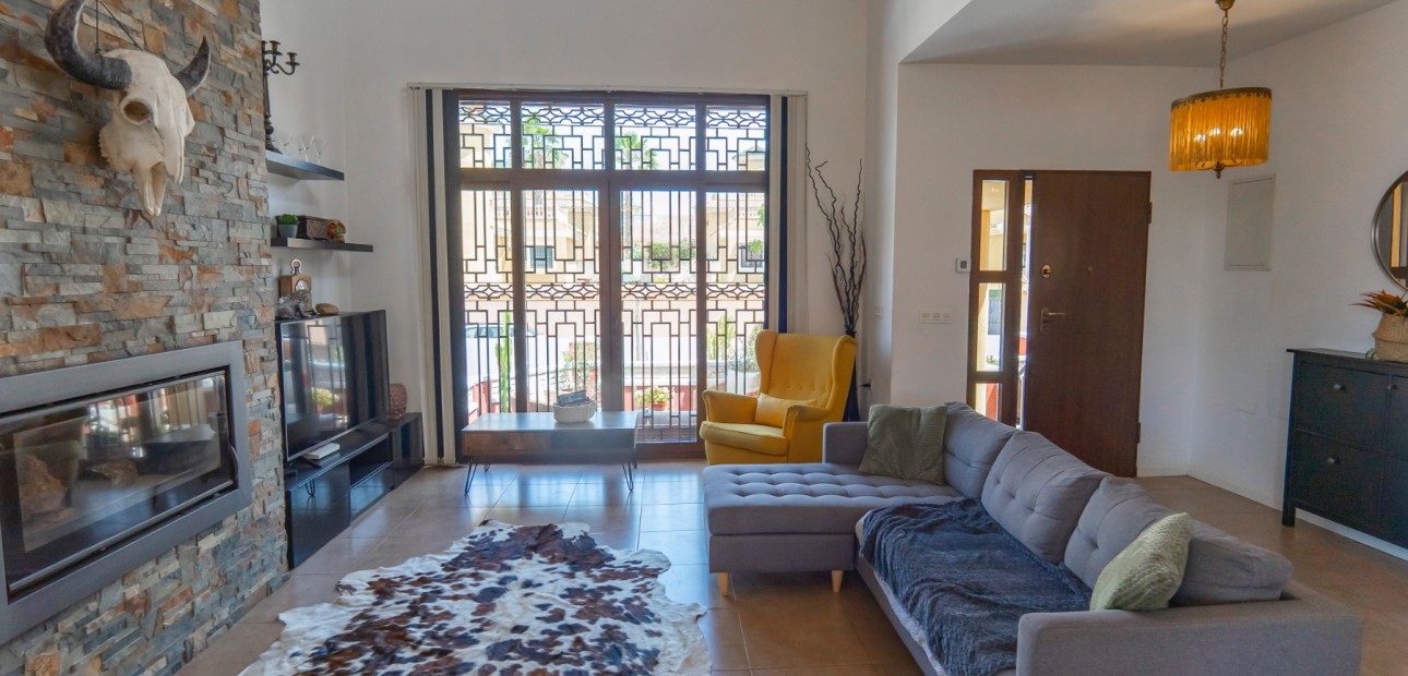 Herverkoop - Detached Villa -
Algorfa - Lo Crispin