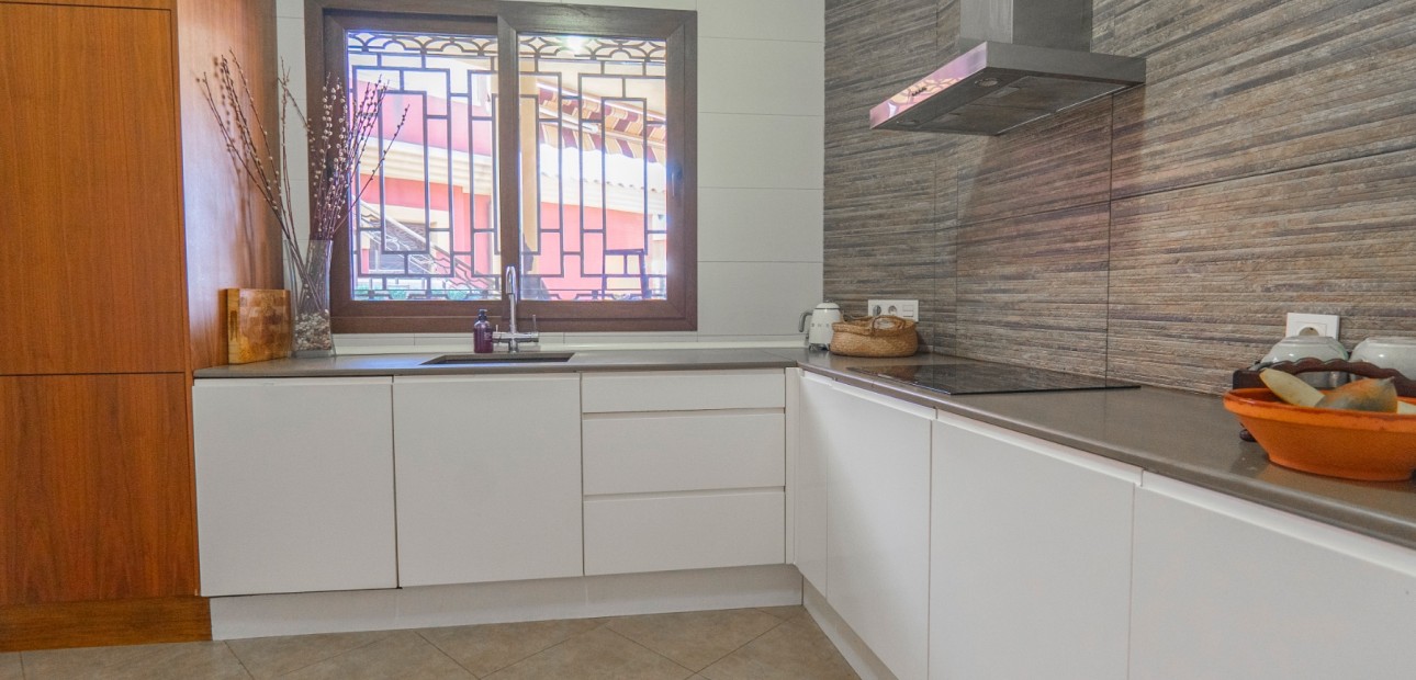 Herverkoop - Detached Villa -
Algorfa - Lo Crispin