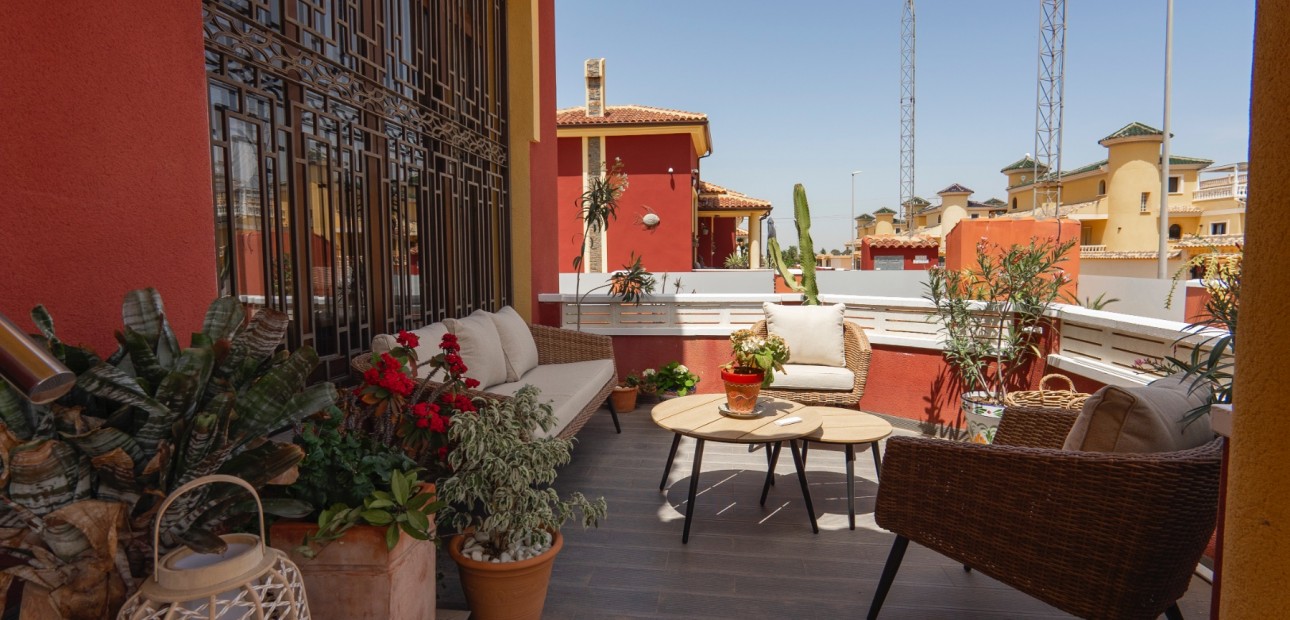 Herverkoop - Detached Villa -
Algorfa - Lo Crispin