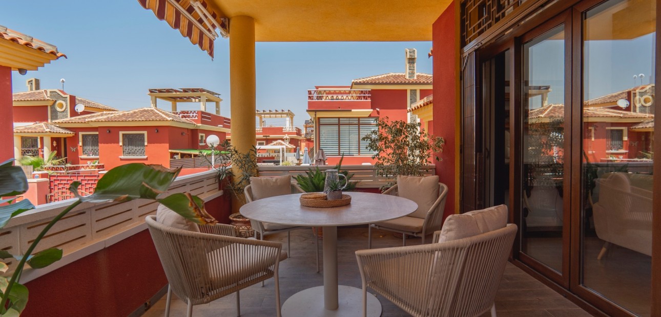 Herverkoop - Detached Villa -
Algorfa - Lo Crispin