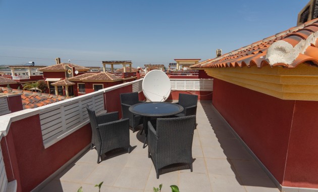 Herverkoop - Detached Villa -
Algorfa - Lo Crispin