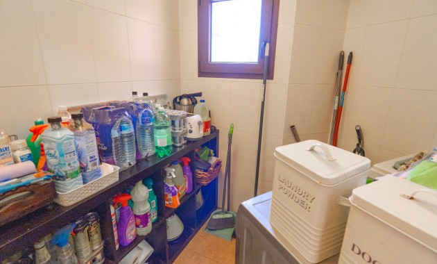 Herverkoop - Detached Villa -
Algorfa - Lo Crispin