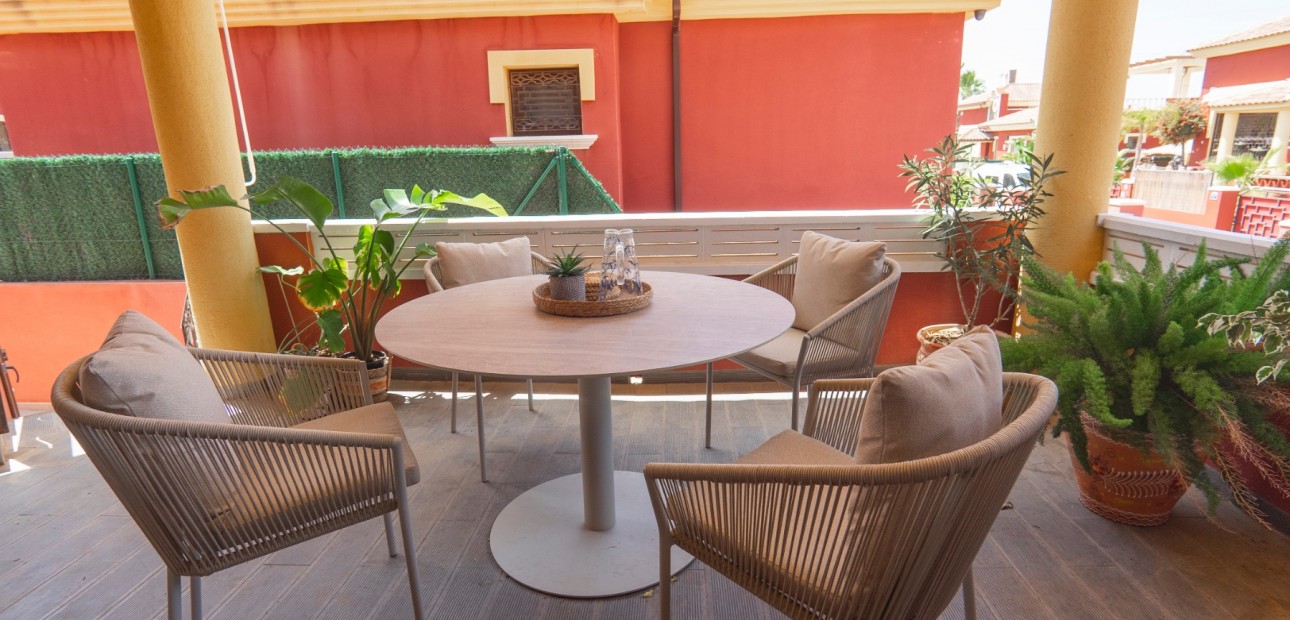 Herverkoop - Detached Villa -
Algorfa - Lo Crispin