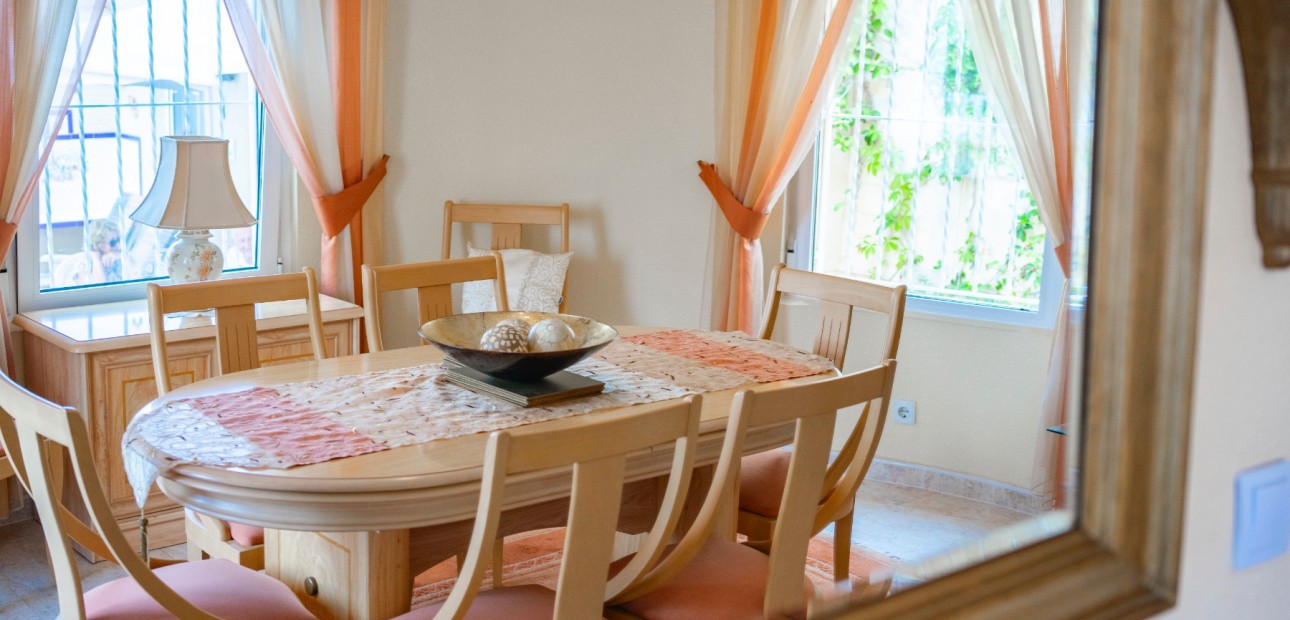 Sale - Detached Villa -
Ciudad Quesada - Ciudad Quesada - Town