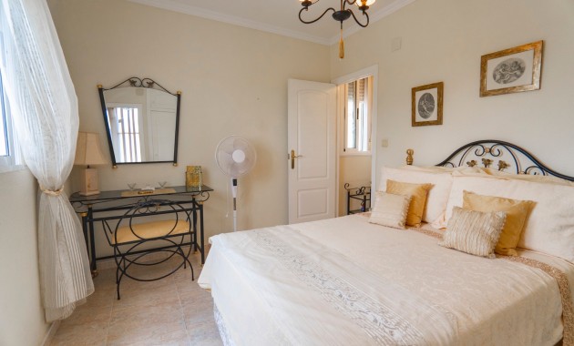 Sale - Detached Villa -
Ciudad Quesada - Ciudad Quesada - Town