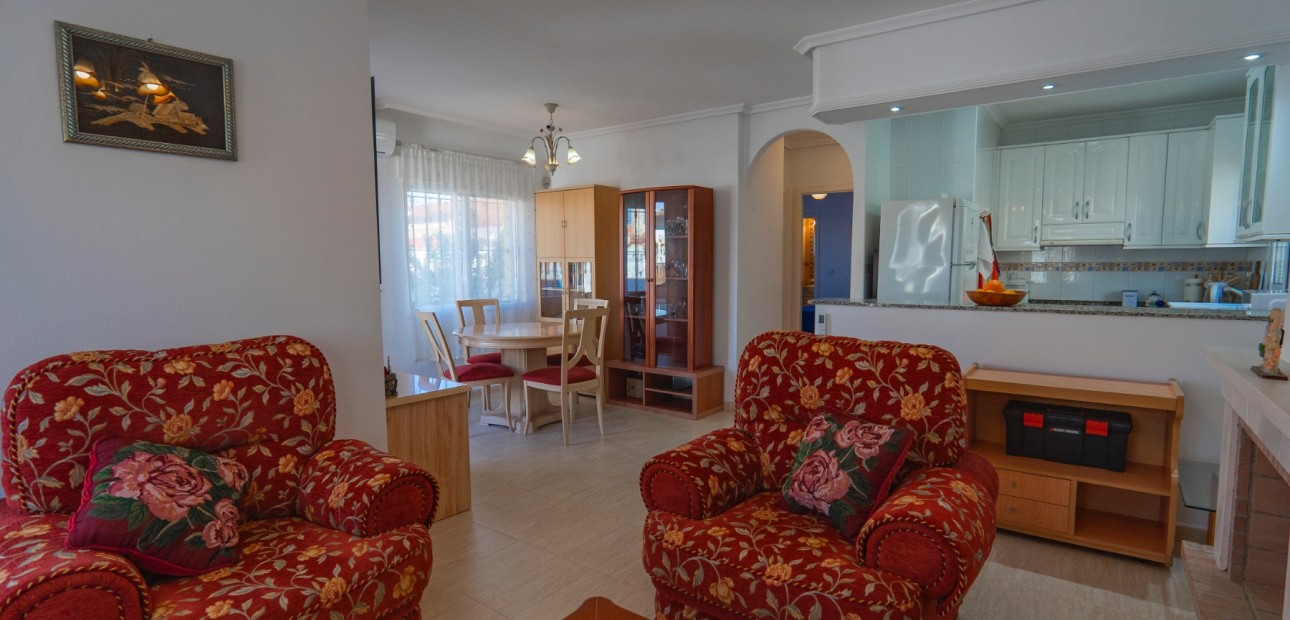 Herverkoop - Detached Villa -
Guardamar del Segura - El Raso