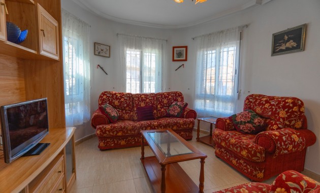 Herverkoop - Detached Villa -
Guardamar del Segura - El Raso