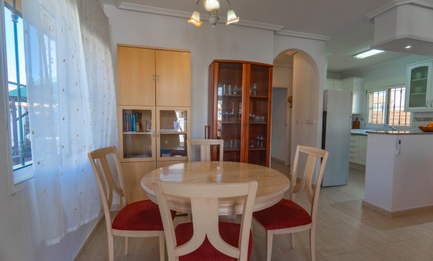 Herverkoop - Detached Villa -
Guardamar del Segura - El Raso