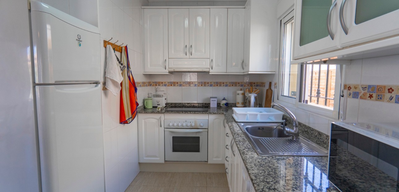 Herverkoop - Detached Villa -
Guardamar del Segura - El Raso