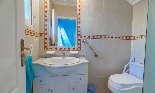 Herverkoop - Detached Villa -
Guardamar del Segura - El Raso