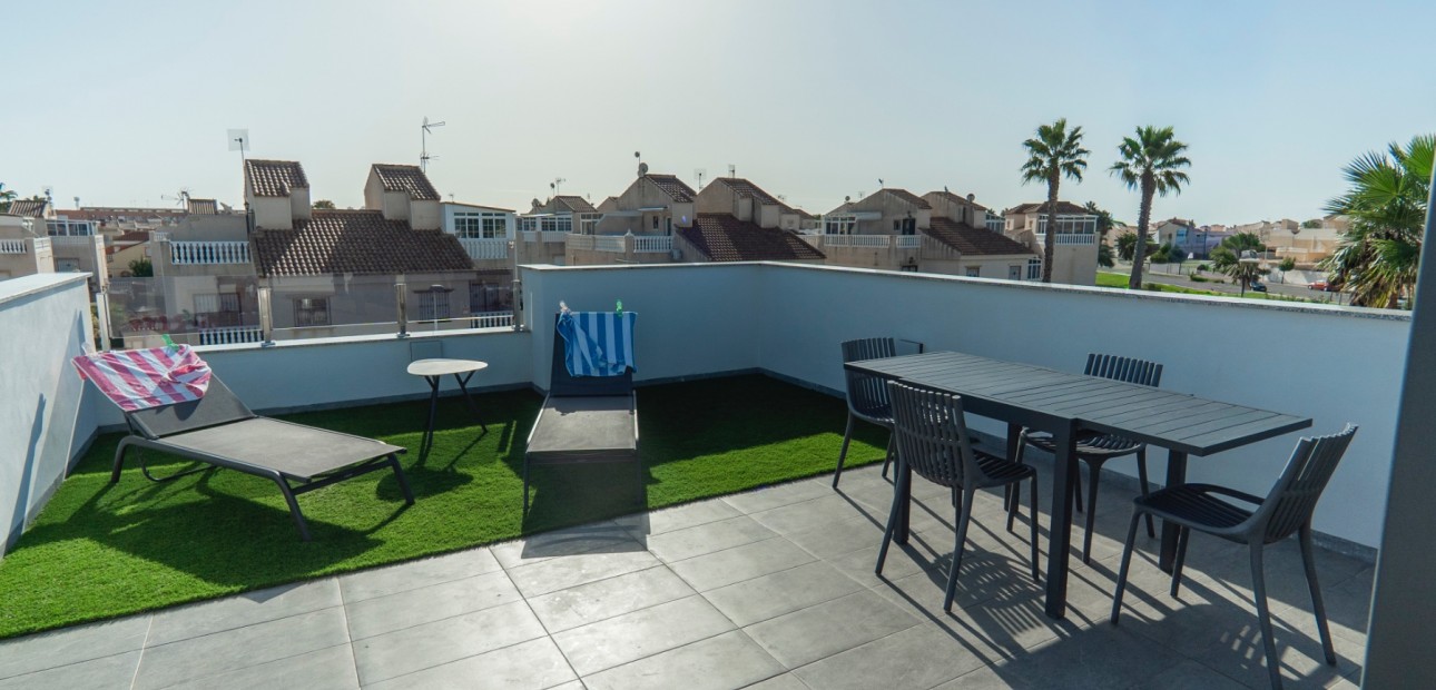 Venta - Detached Villa -
Torrevieja - Torreta Florida