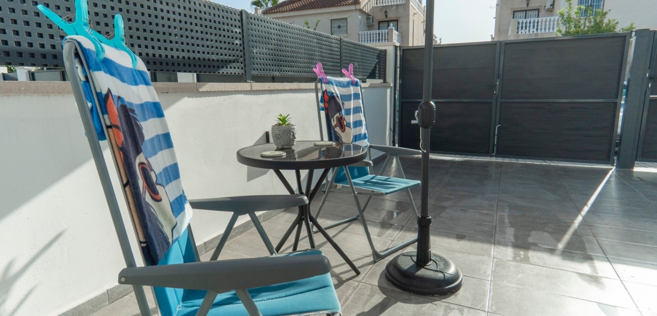 Venta - Detached Villa -
Torrevieja - Torreta Florida