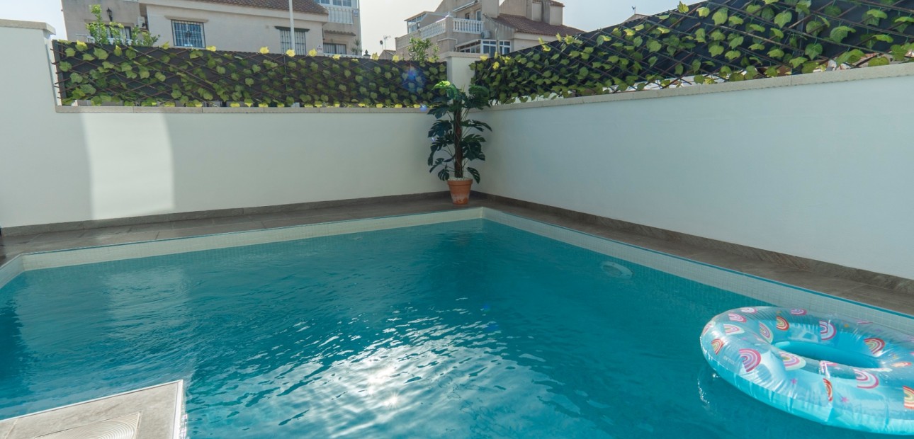 Venta - Detached Villa -
Torrevieja - Torreta Florida