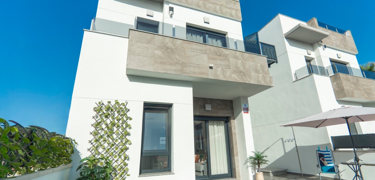 Venta - Detached Villa -
Torrevieja - Torreta Florida