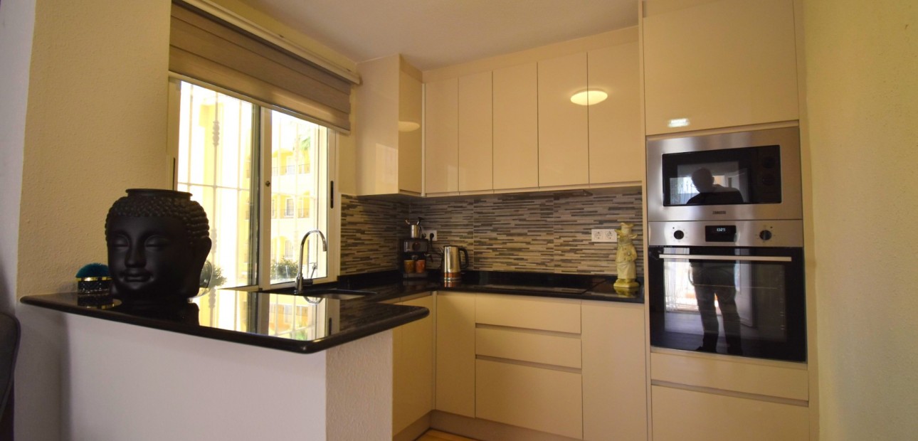 Herverkoop - Detached Villa -
Orihuela Costa - Villamartin