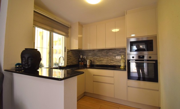 Herverkoop - Detached Villa -
Orihuela Costa - Villamartin