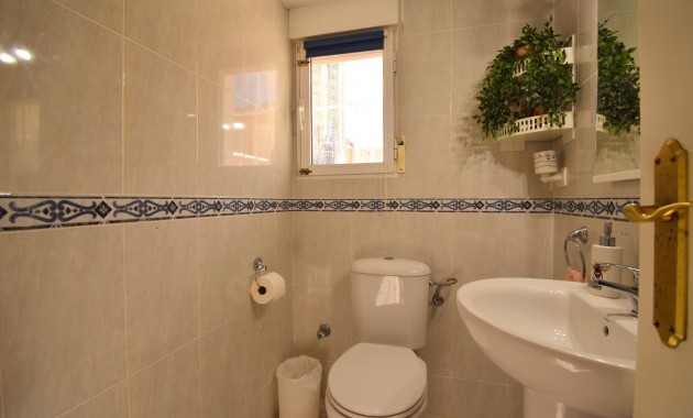 Herverkoop - Detached Villa -
Orihuela Costa - Villamartin