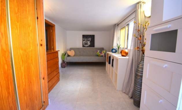 Herverkoop - Detached Villa -
Orihuela Costa - Villamartin