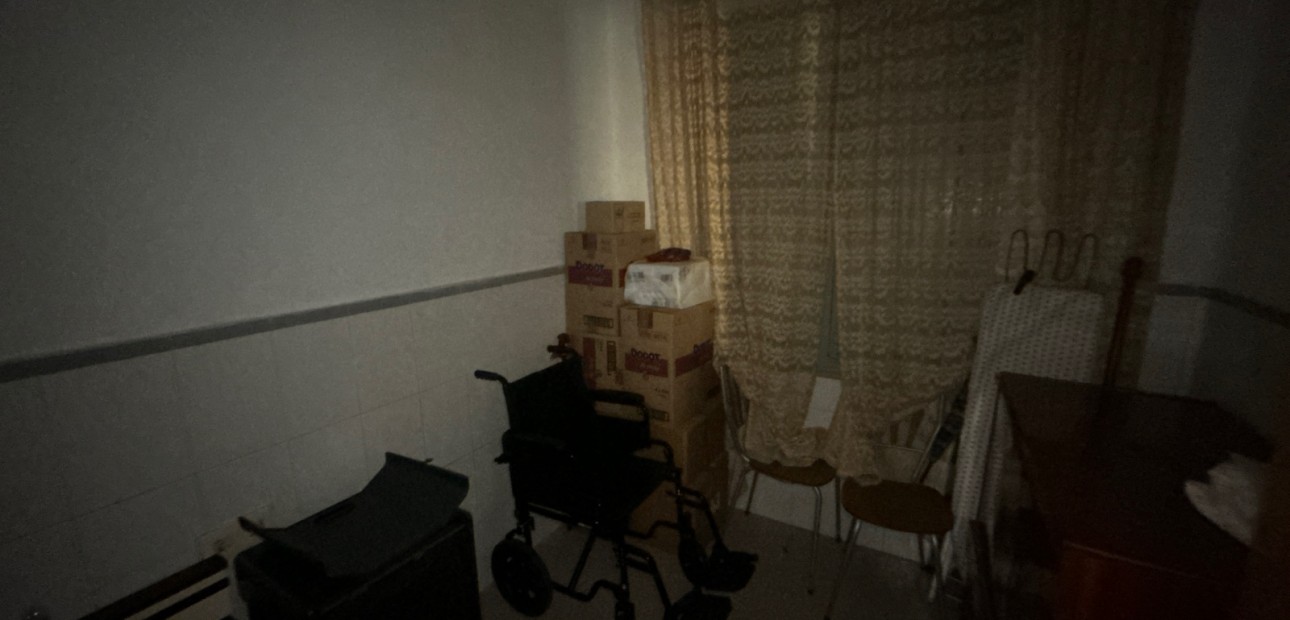 Venta - House -
Benejúzar