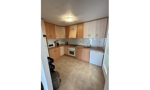 Herverkoop - Bungalow -
Torrevieja - Torreblanca