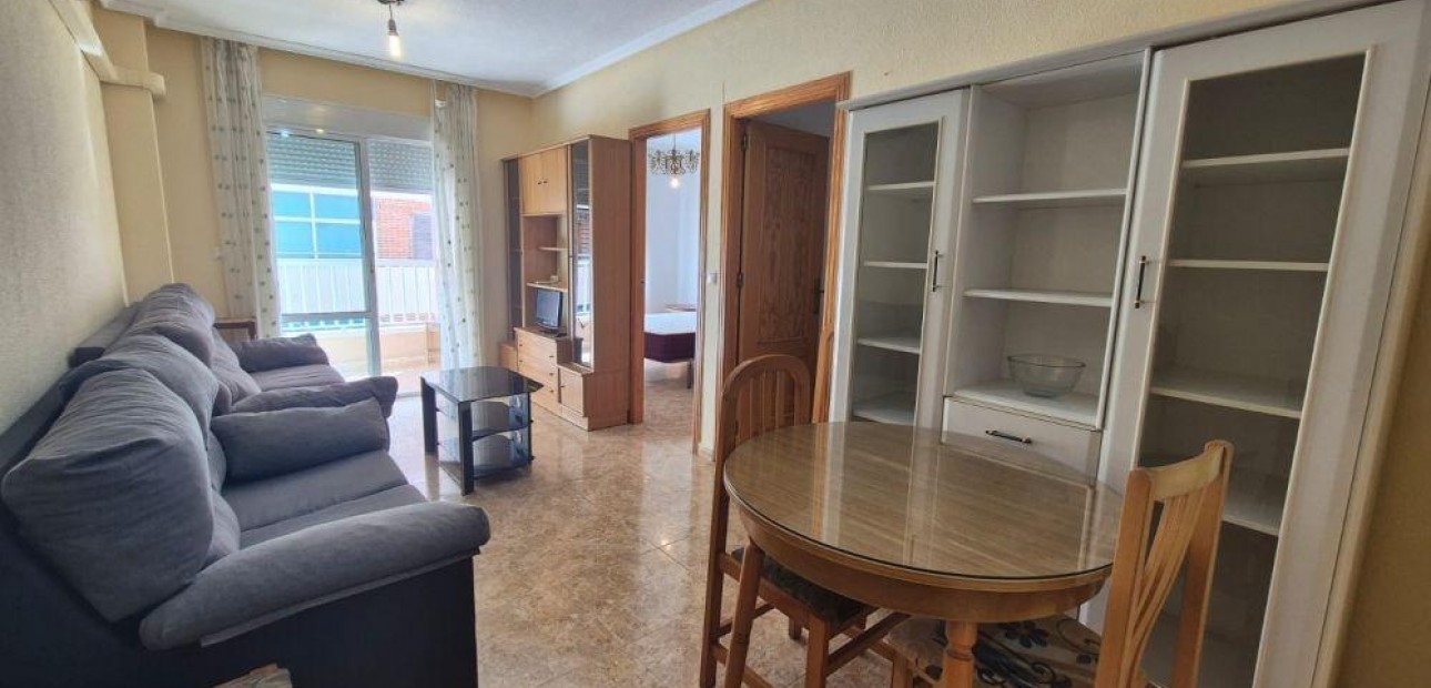 Venta - Apartamento / piso -
Torrevieja - Acequion
