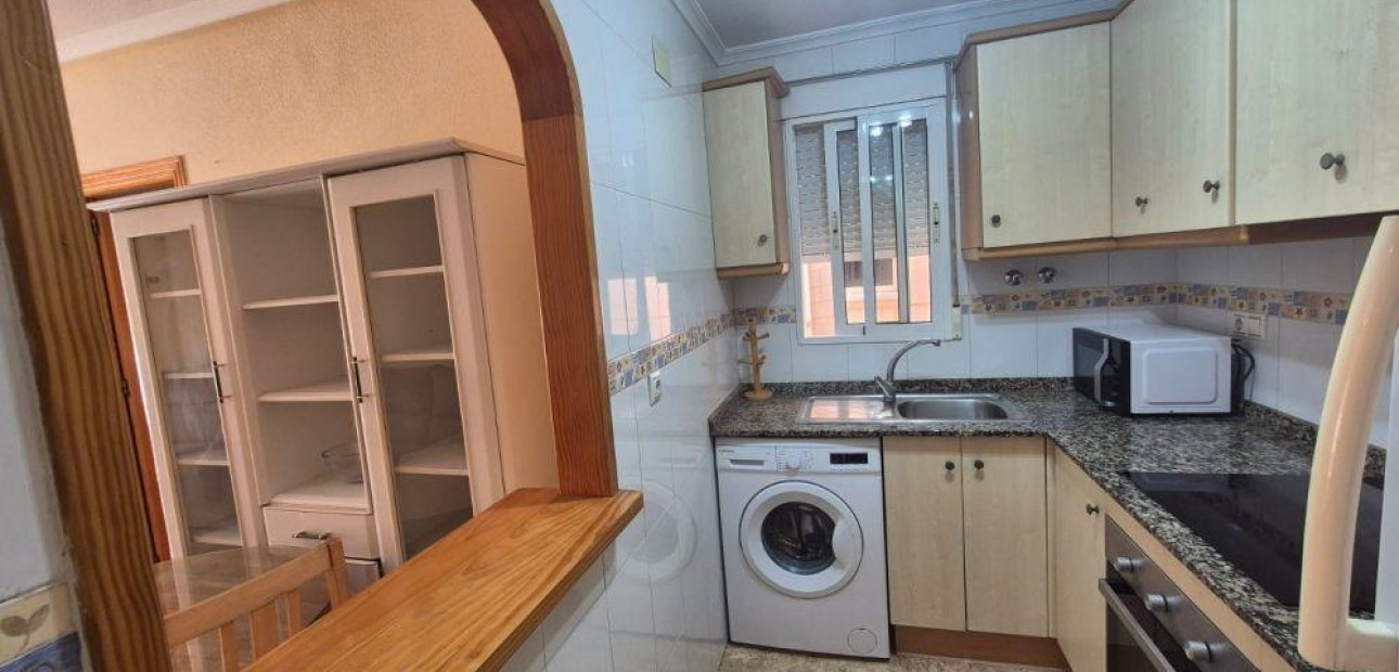 Venta - Apartamento / piso -
Torrevieja - Acequion