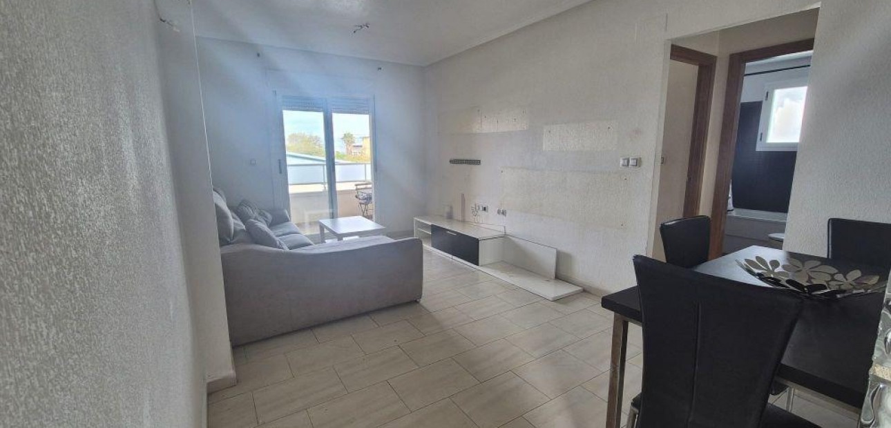 Venta - Apartamento / piso -
Torrevieja - Aguas Nuevas