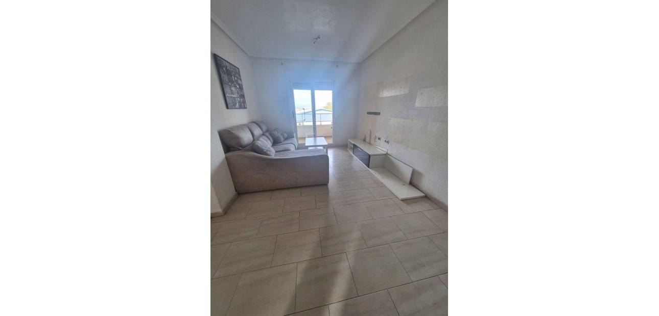 Venta - Apartamento / piso -
Torrevieja - Aguas Nuevas